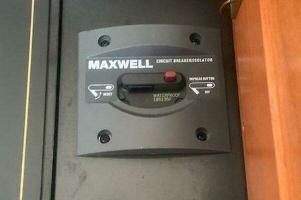 Rampage 38 Express Yacht For Sale