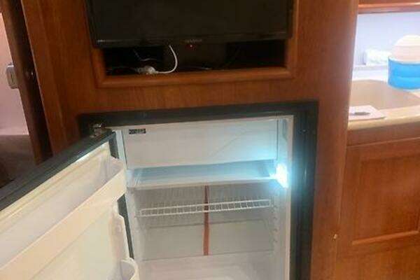 Rampage 38 Express Yacht For Sale