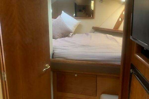 Rampage 38 Express Yacht For Sale