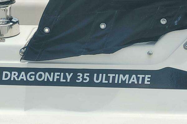Dragonfly 35 Ultimate Yacht For Sale