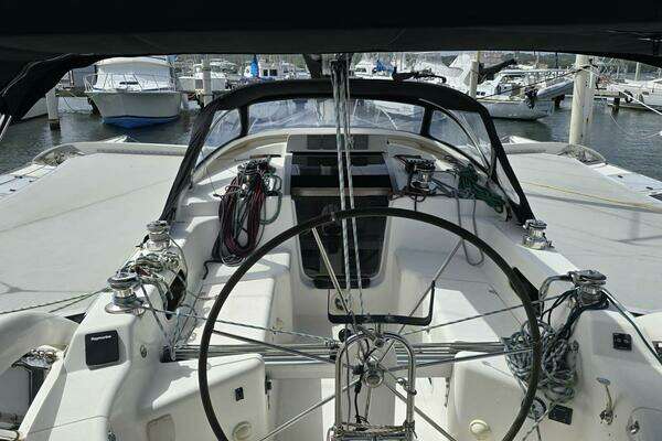 Dragonfly 35 Ultimate Yacht For Sale