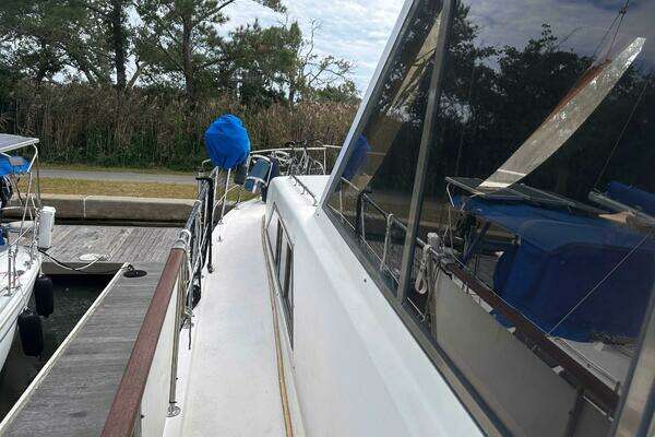 Photo of the 1989 Jefferson Marquessa 52 "Padraigin"