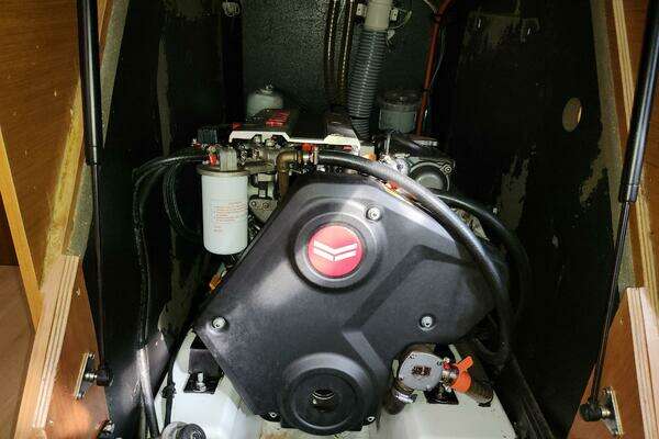 Jeanneau Sun Odyssey 410 Yacht For Sale