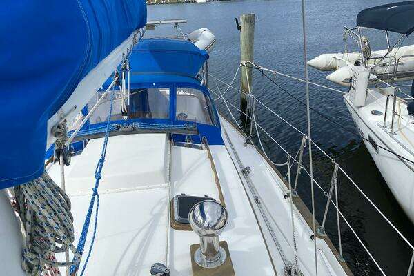 Photo of the 1987 Dickerson 37 aft cockpit "Morning Light"