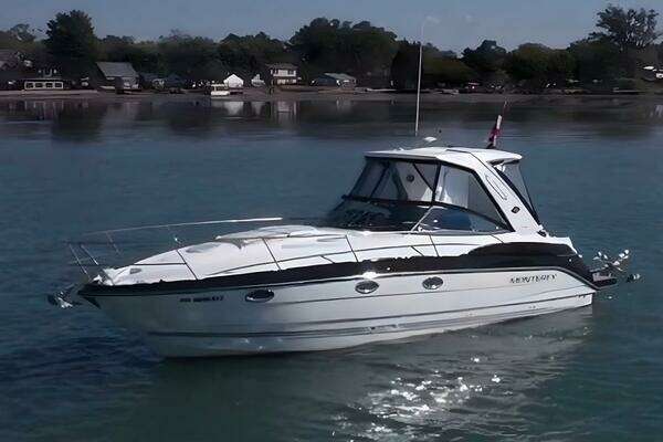 35-ft-Monterey-2015-355 Sport Yacht- Lasalle  Ontario Canada  yacht for sale