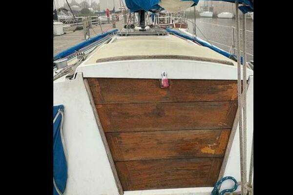 Photo of the 1980 Ericson 30 +