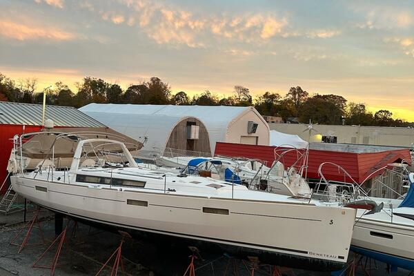 45ft Beneteau Yacht For Sale