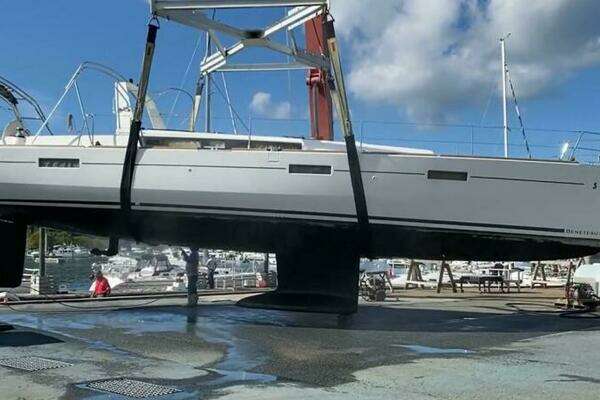 Photo of the 2017 Beneteau Oceanis 45