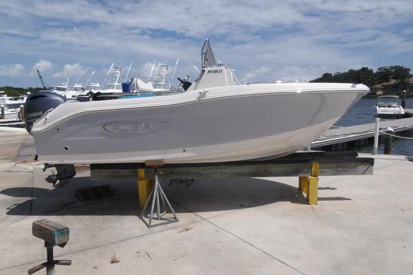 18ft Robalo Yacht For Sale