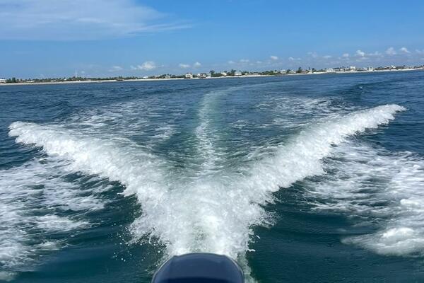 18ft Robalo Yacht For Sale