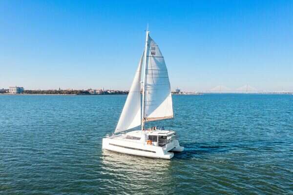 39' Catana