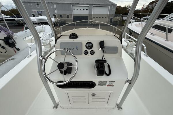 19ft Mako Yacht For Sale