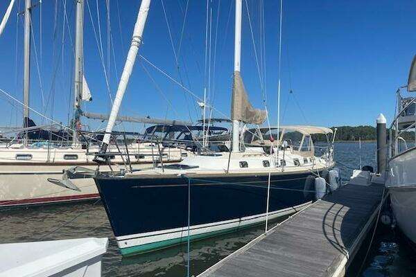 Tartan 3700 Yacht For Sale