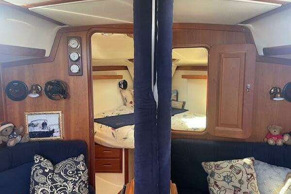 Tartan 3700 Yacht For Sale