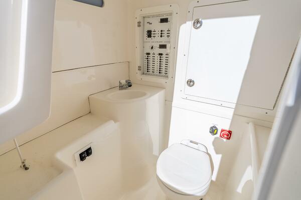 SUSAN L 37ft SeaVee Yacht For Sale