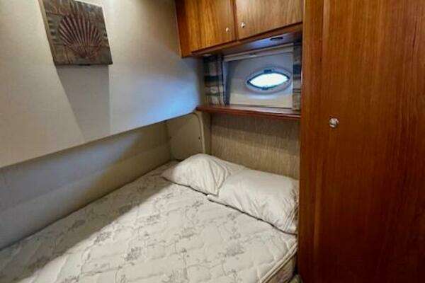 42ft Silverton Yacht For Sale