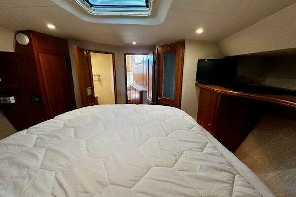 42ft Silverton Yacht For Sale