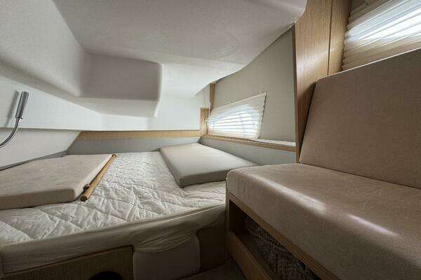 Sealine  Yacht For Sale