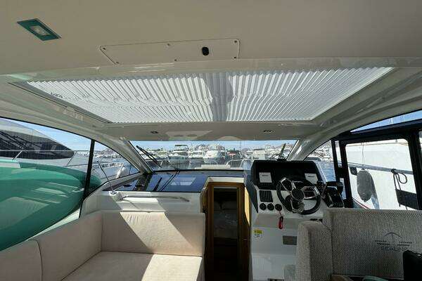Sealine  Yacht For Sale