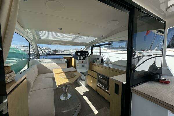 Sealine  Yacht For Sale