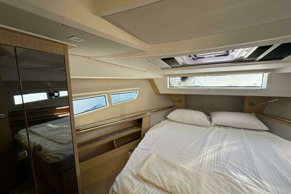 Sealine  Yacht For Sale