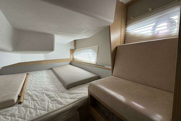 Sealine  Yacht For Sale