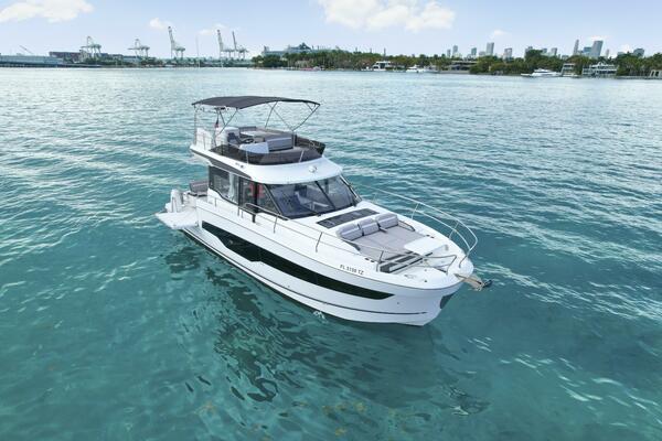 Rhapsody of Sea 40ft Jeanneau Yacht For Sale