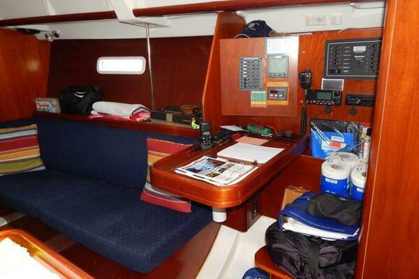 Maxed Out 37ft Beneteau Yacht For Sale