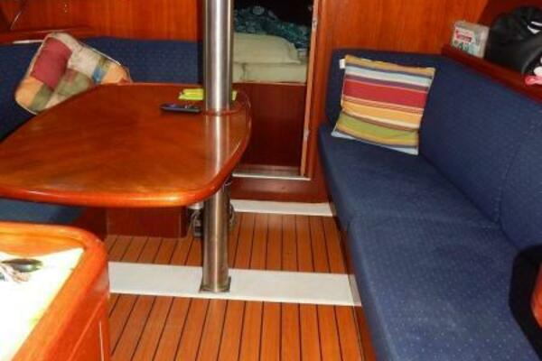 Maxed Out 37ft Beneteau Yacht For Sale