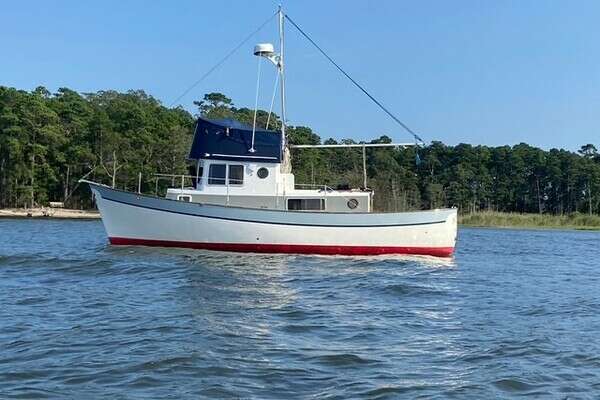 Dulcinea 30ft Willard Yacht For Sale