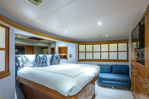 Westport Raised Pilothouse Motor Yacht Yacht For Sale