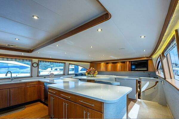 Westport Raised Pilothouse Motor Yacht Yacht For Sale