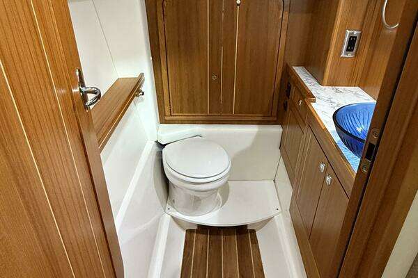 Aspen C108 Yacht For Sale