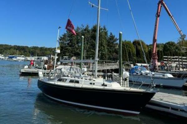 30ft Sabre Yacht For Sale