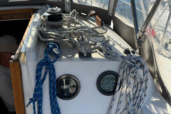 30ft Sabre Yacht For Sale