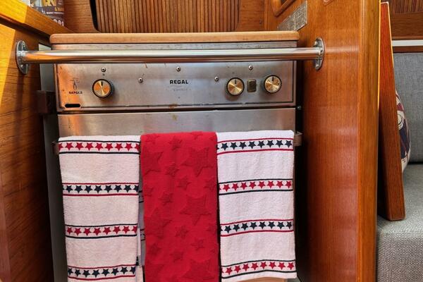 30ft Sabre Yacht For Sale