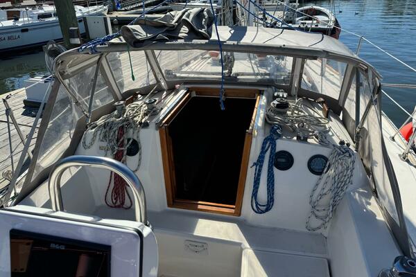 30ft Sabre Yacht For Sale
