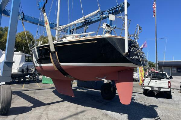 30ft Sabre Yacht For Sale