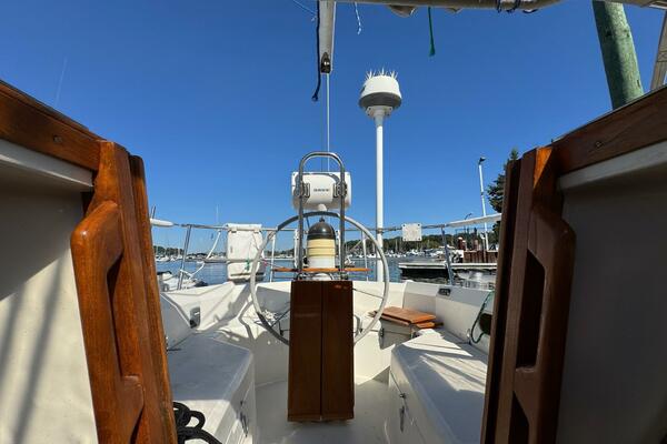 30ft Sabre Yacht For Sale