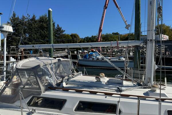 30ft Sabre Yacht For Sale