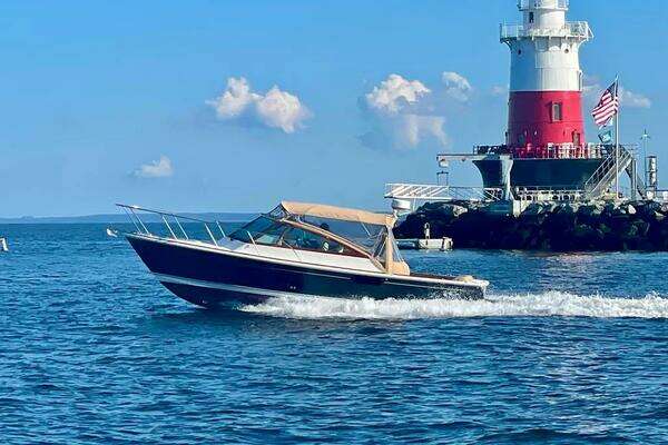 29-ft-Hunt Yachts-2009-- Norwalk Connecticut United States  yacht for sale