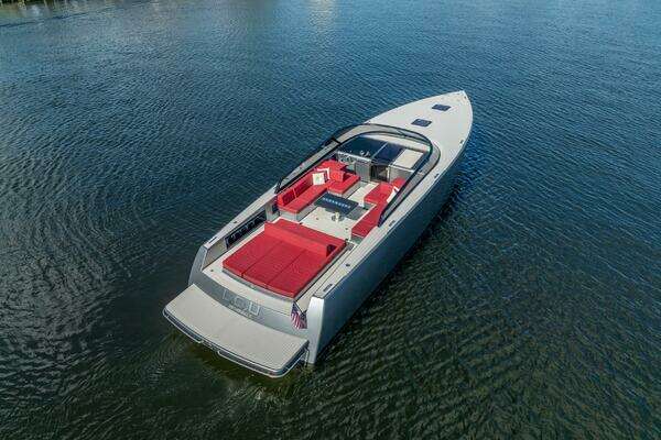 VanDutch 55 Yacht For Sale