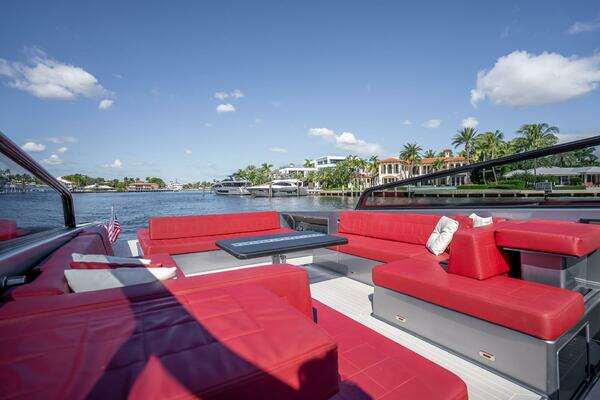 VanDutch 55 Yacht For Sale