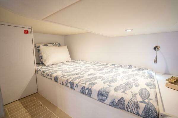 VanDutch 55 Yacht For Sale