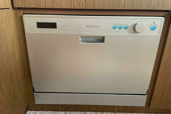 Beneteau Sense 57 Yacht For Sale