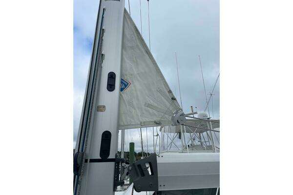 Beneteau Sense 57 Yacht For Sale