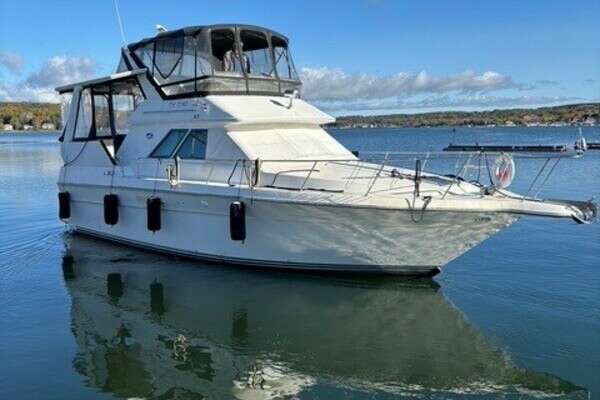 38-ft-Sea Ray-1989-380 Aft Cabin-19th Hole Penetanguishene Ontario Canada  yacht for sale