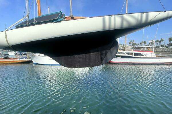 Kettenburg Pacific Class Yacht For Sale