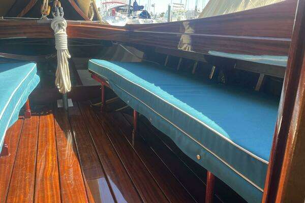 Kettenburg Pacific Class Yacht For Sale