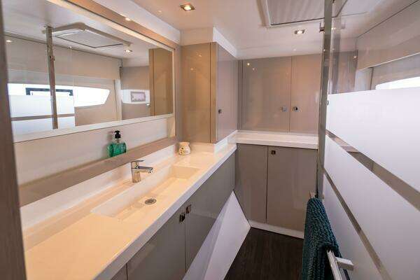 Fountaine Pajot Astrea 42 Yacht For Sale